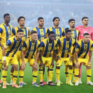 太阳报：特拉维夫马卡比球员所乘航班遭遇雷击，无人员受伤